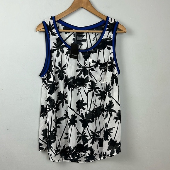 NWT Black and White Palm Tree Semi Sheer Tank Top Sz 2X - Picture 1 of 7